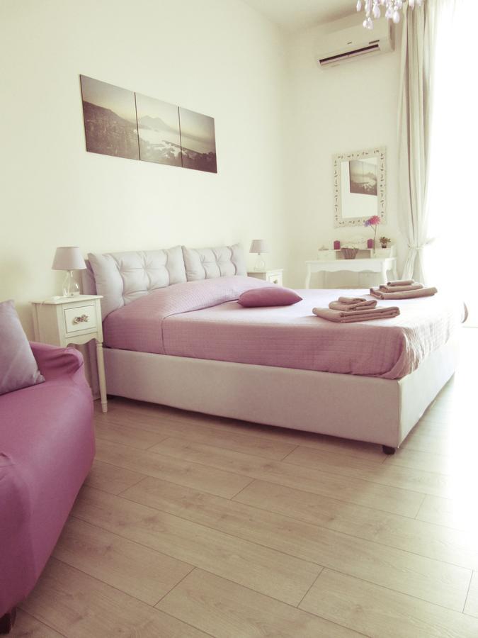 Ferienwohnung Il Cielo Di Dante Neapel Exterior foto
